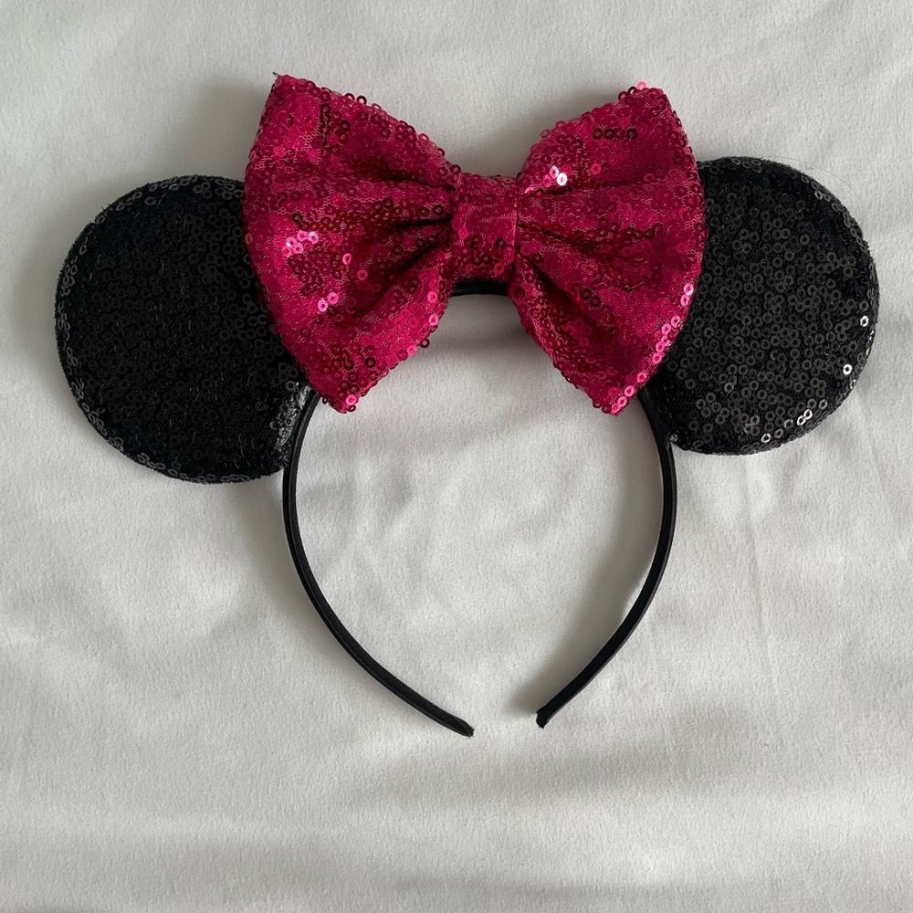 3 for $30 | Disney Minnie Sequin Bow + Baby Yoda Gorgu Costume Headband Set - Picture 5 of 7